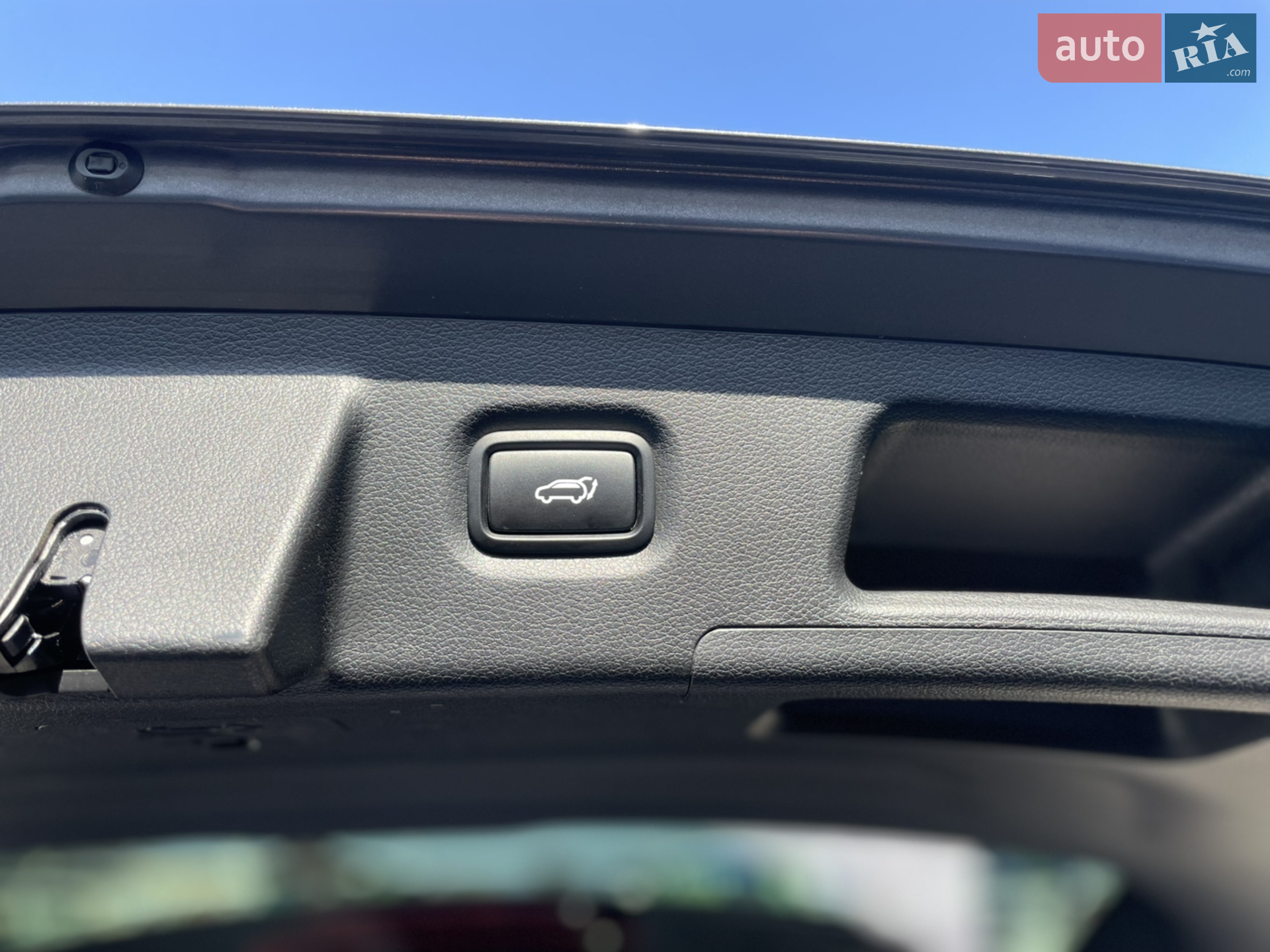 2019 Hyundai Santa Fe - мініатюра 18