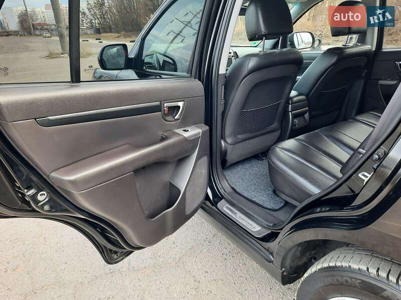 Внедорожник / Кроссовер Hyundai Santa FE 2012 в Полтаве