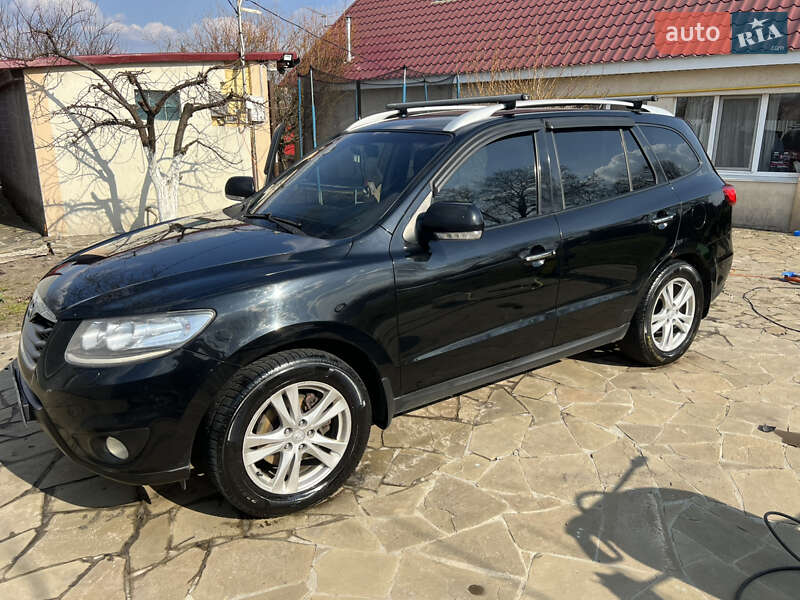Позашляховик / Кросовер Hyundai Santa FE 2011 в Броварах