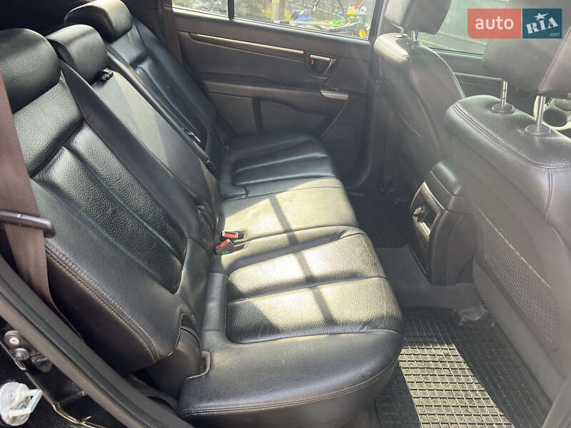 Позашляховик / Кросовер Hyundai Santa FE 2011 в Броварах