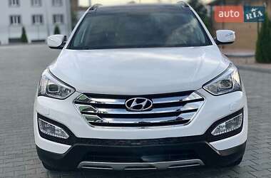 Внедорожник / Кроссовер Hyundai Santa FE 2013 в 