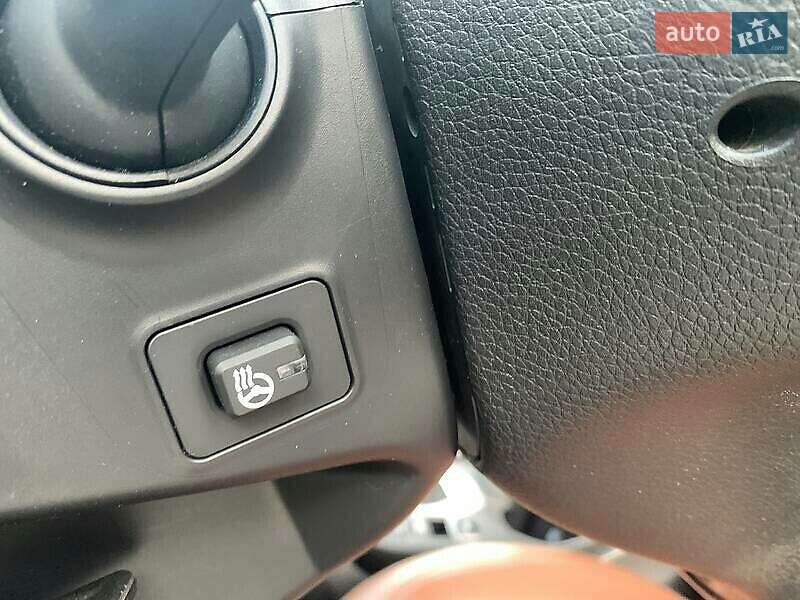 Позашляховик / Кросовер Hyundai Santa FE 2013 в Харкові