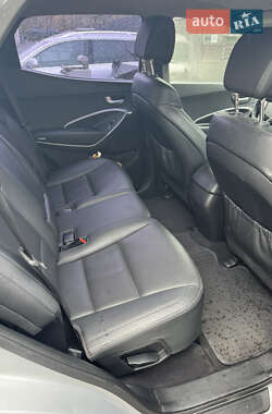 Внедорожник / Кроссовер Hyundai Santa FE 2014 в 