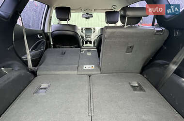 Внедорожник / Кроссовер Hyundai Santa FE 2014 в 