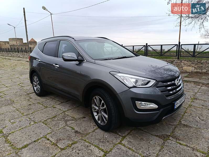 Внедорожник / Кроссовер Hyundai Santa FE 2012 в Белгороде-Днестровском