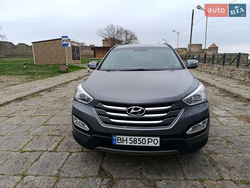 Внедорожник / Кроссовер Hyundai Santa FE 2012 в Белгороде-Днестровском