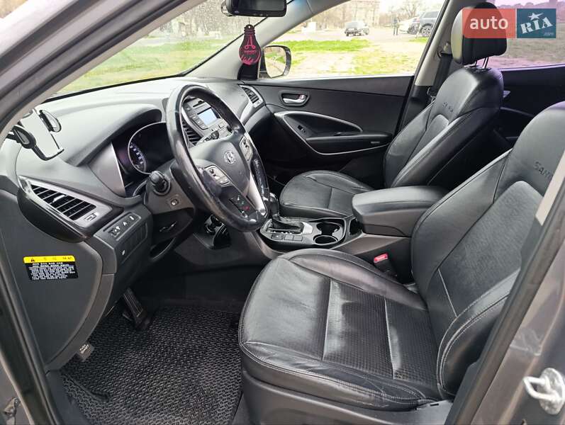 Внедорожник / Кроссовер Hyundai Santa FE 2012 в Белгороде-Днестровском