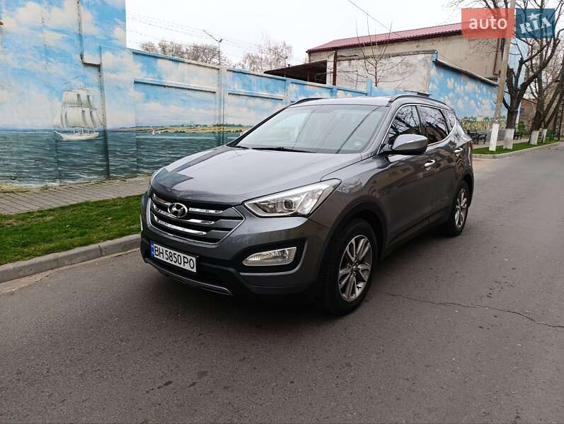 Внедорожник / Кроссовер Hyundai Santa FE 2012 в Белгороде-Днестровском