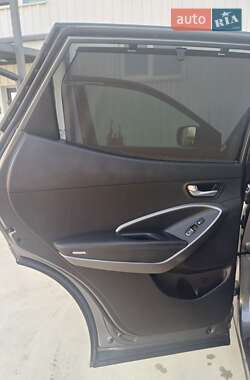 Внедорожник / Кроссовер Hyundai Santa FE 2014 в 
