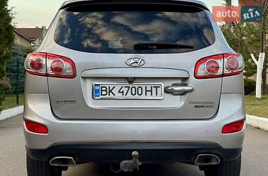 Позашляховик / Кросовер Hyundai Santa FE 2011 в 