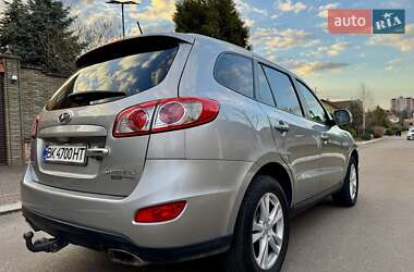 Позашляховик / Кросовер Hyundai Santa FE 2011 в 