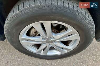 Позашляховик / Кросовер Hyundai Santa FE 2011 в 