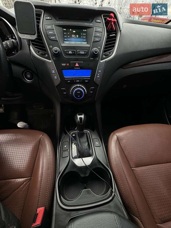 Внедорожник / Кроссовер Hyundai Santa FE 2013 в Львове