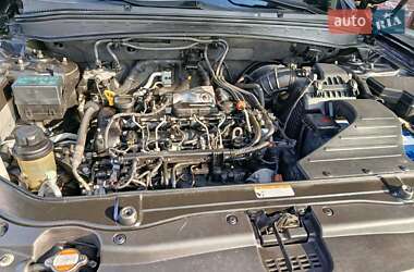 Внедорожник / Кроссовер Hyundai Santa FE 2010 в 