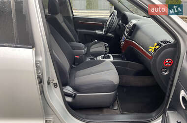 Позашляховик / Кросовер Hyundai Santa FE 2005 в 