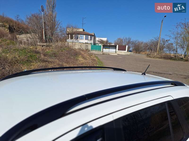 Внедорожник / Кроссовер Hyundai Santa FE 2012 в Белгороде-Днестровском фото 13 Внедорожник / Кроссовер Hyundai Santa FE 2012 в Белгороде-Днестровском