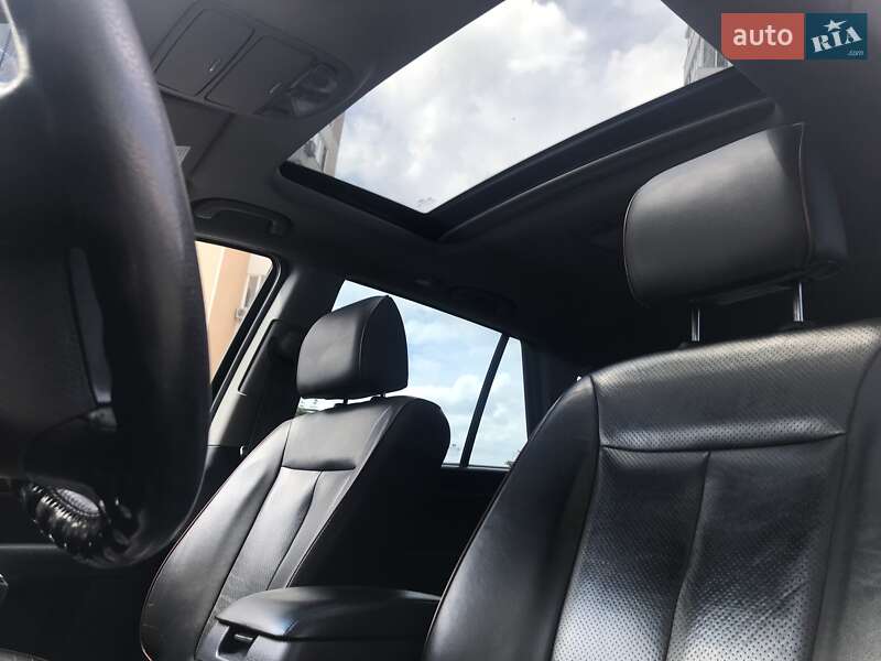 Позашляховик / Кросовер Hyundai Santa FE 2008 в Києві
