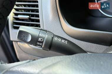 Внедорожник / Кроссовер Hyundai Santa FE 2012 в 
