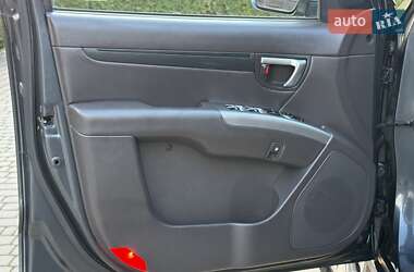 Внедорожник / Кроссовер Hyundai Santa FE 2012 в 
