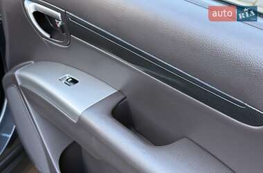 Внедорожник / Кроссовер Hyundai Santa FE 2012 в 