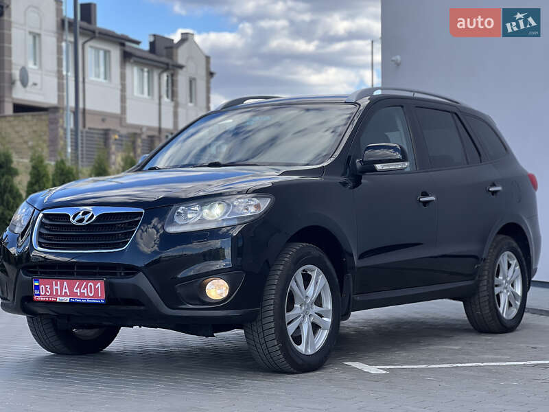 Внедорожник / Кроссовер Hyundai Santa FE 2010 в Ровно