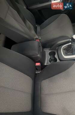 Внедорожник / Кроссовер Hyundai Santa FE 2005 в 