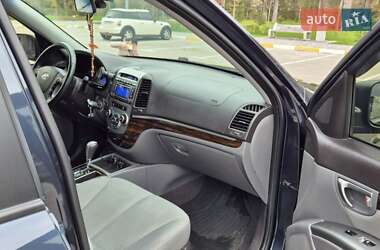 Внедорожник / Кроссовер Hyundai Santa FE 2010 в 