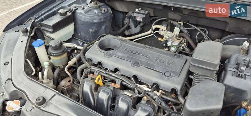 Позашляховик / Кросовер Hyundai Santa FE 2010 в Ірпені