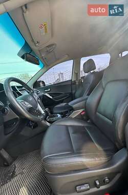 Внедорожник / Кроссовер Hyundai Santa FE 2017 в 