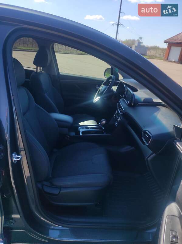 Позашляховик / Кросовер Hyundai Santa FE 2019 в Жашківу