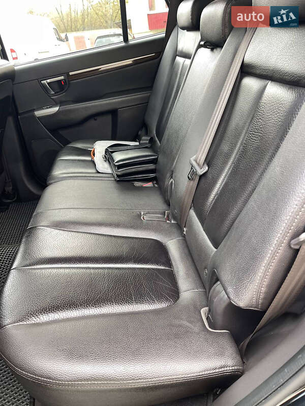 Внедорожник / Кроссовер Hyundai Santa FE 2010 в Каменец-Подольском