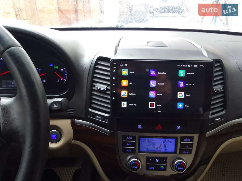 Внедорожник / Кроссовер Hyundai Santa FE 2010 в Виннице