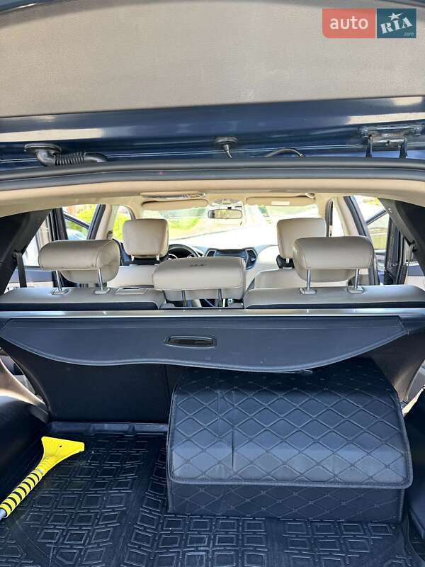 Позашляховик / Кросовер Hyundai Santa FE 2015 в Одесі