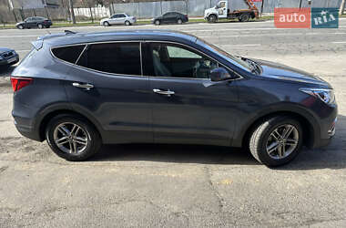 Позашляховик / Кросовер Hyundai Santa FE 2016 в 