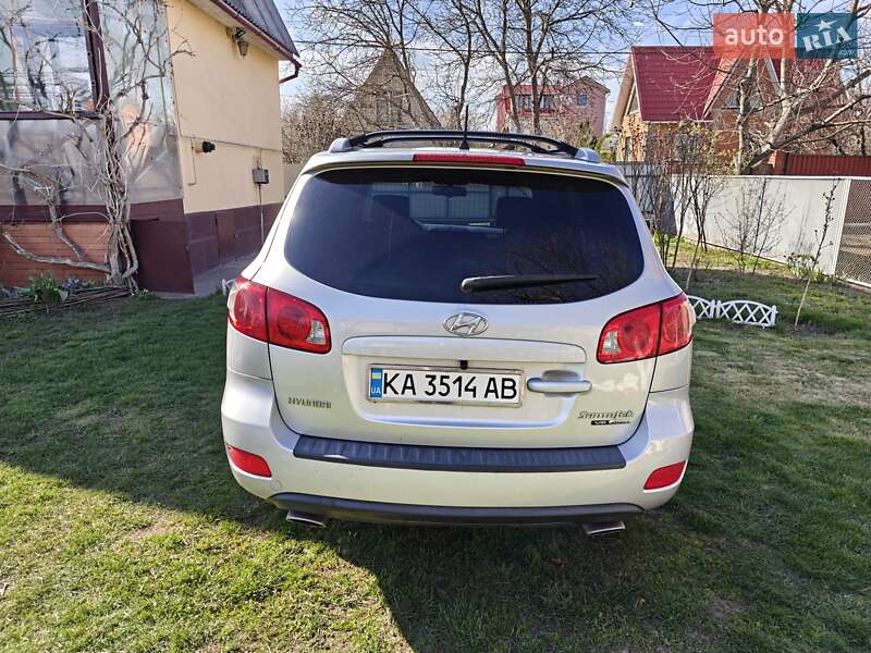 Позашляховик / Кросовер Hyundai Santa FE 2008 в Києві