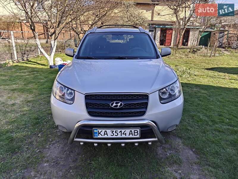 Позашляховик / Кросовер Hyundai Santa FE 2008 в Києві