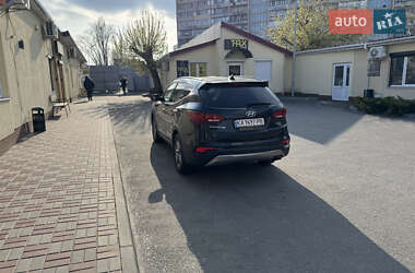 Внедорожник / Кроссовер Hyundai Santa FE 2016 в 