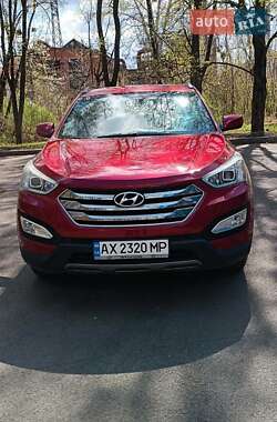Внедорожник / Кроссовер Hyundai Santa FE 2015 в 