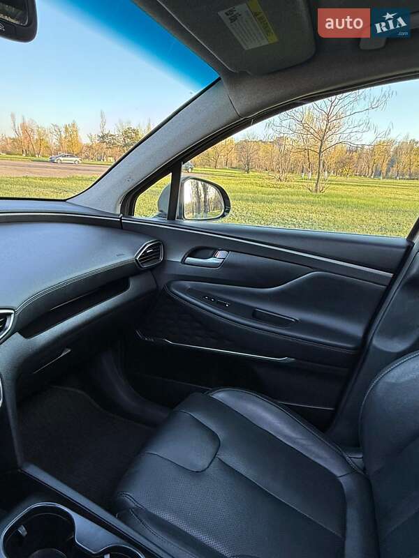 Позашляховик / Кросовер Hyundai Santa FE 2018 в Кам'янському