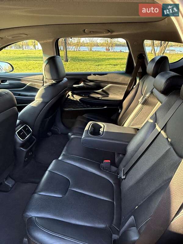 Позашляховик / Кросовер Hyundai Santa FE 2018 в Кам'янському