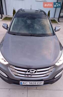Внедорожник / Кроссовер Hyundai Santa FE 2014 в 