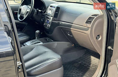 Внедорожник / Кроссовер Hyundai Santa FE 2011 в 