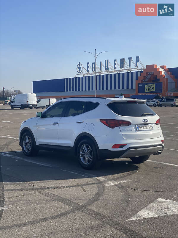 Позашляховик / Кросовер Hyundai Santa FE 2017 в Одесі