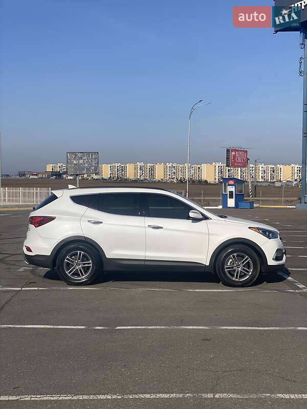 Позашляховик / Кросовер Hyundai Santa FE 2017 в Одесі