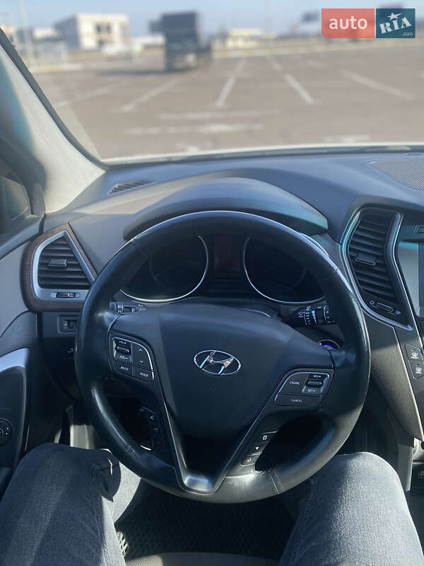 Позашляховик / Кросовер Hyundai Santa FE 2017 в Одесі