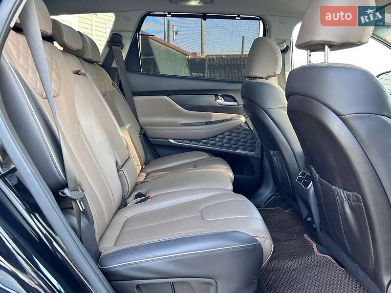 Позашляховик / Кросовер Hyundai Santa FE 2023 в Миколаєві