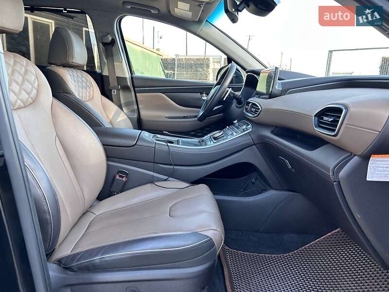 Позашляховик / Кросовер Hyundai Santa FE 2023 в Миколаєві