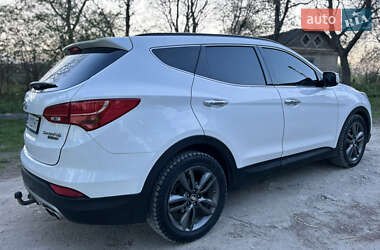 Позашляховик / Кросовер Hyundai Santa FE 2014 в 