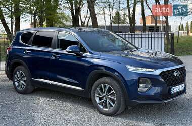 Внедорожник / Кроссовер Hyundai Santa FE 2018 в 