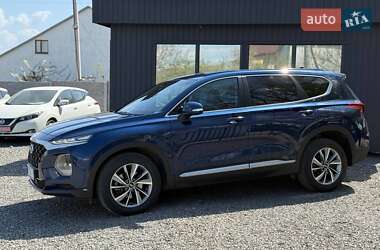 Внедорожник / Кроссовер Hyundai Santa FE 2018 в 